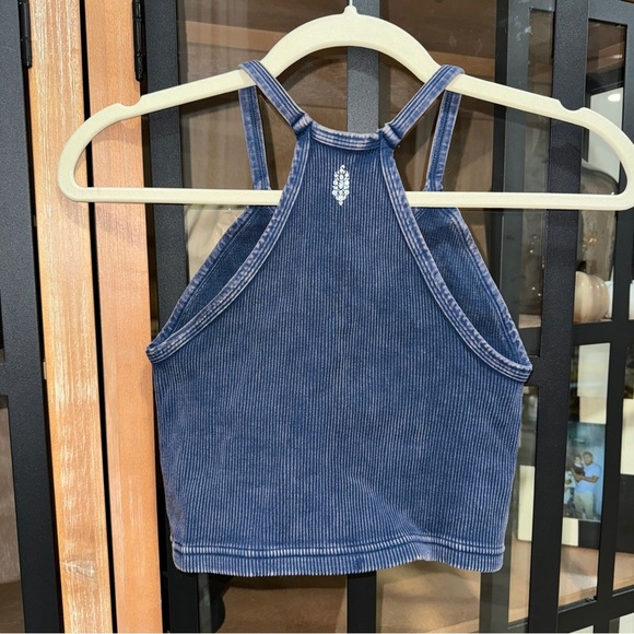 FP Movement Happiness Runs Long Cropped Tank Top ribbed vintage navy M/L faded - Picture 3 of 7